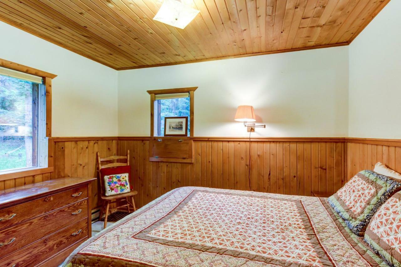Foothill Cabin Creston Exterior photo